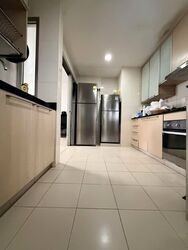 Grandeur 8 (D20), Condominium #580789151